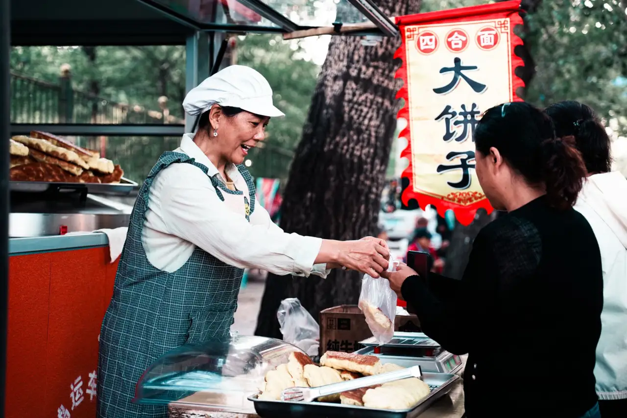高压清洗机与扫地机协同方案：解决长三角物业地面清洁难题